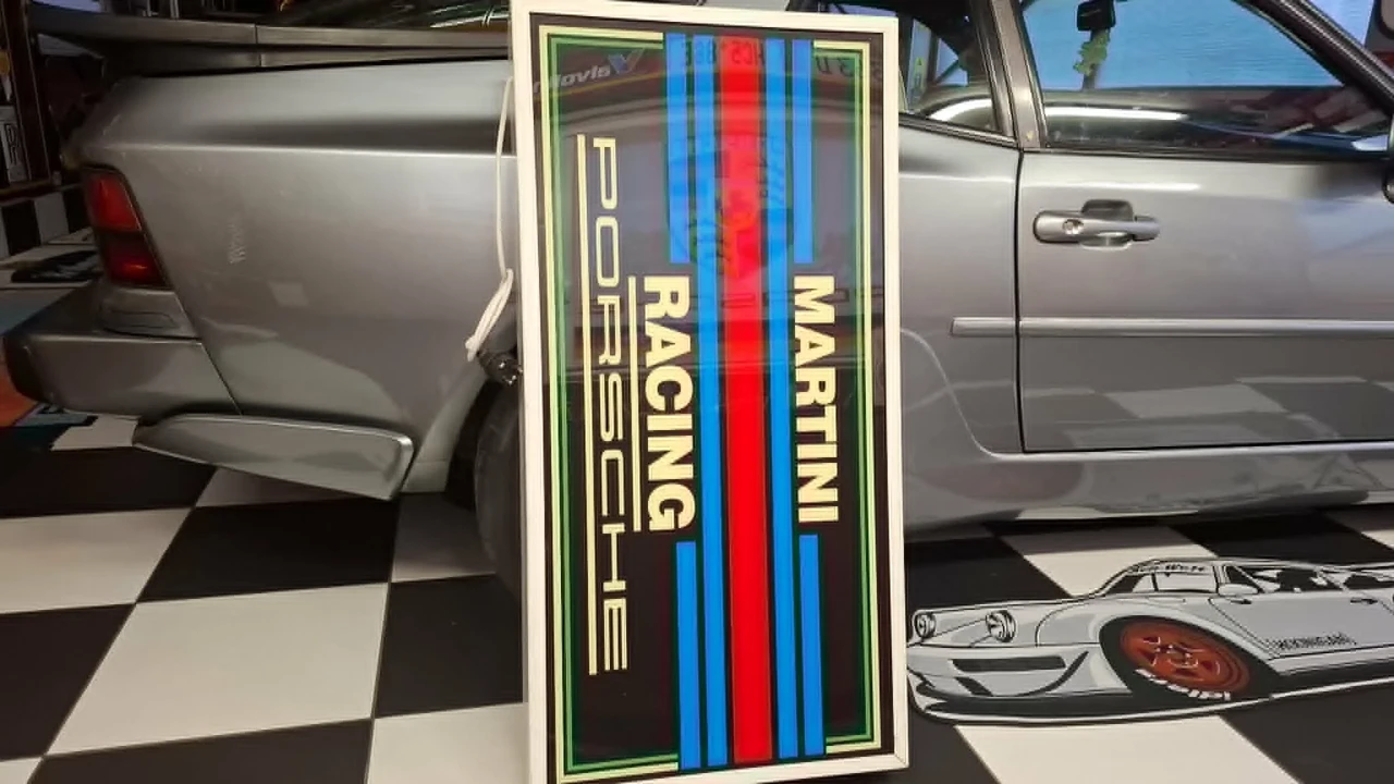 Porsche - Image 5 of 11