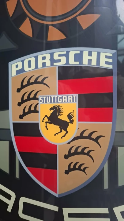 Porsche - Image 11 of 14