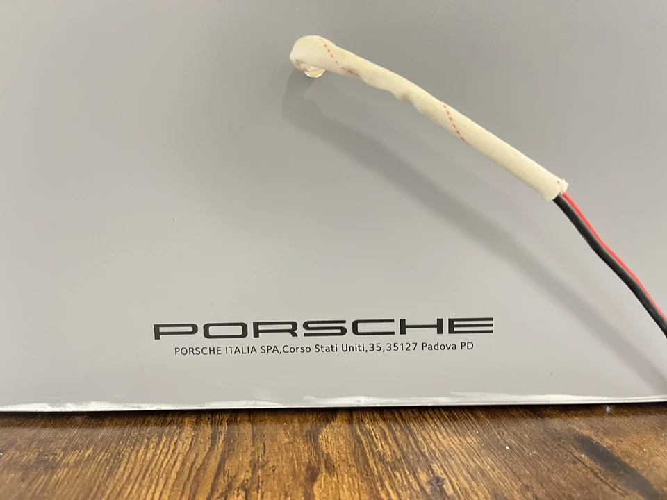 Porsche - Image 16 of 20