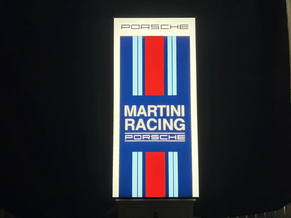 Porsche - Image 3 of 19