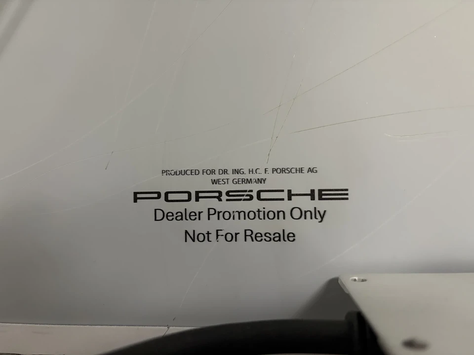 Porsche - Image 15 of 19