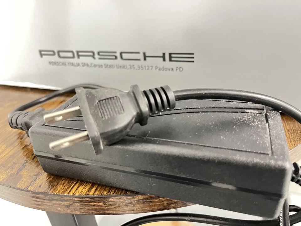 Porsche - Image 17 of 20