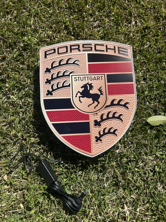 Porsche - Image 2 of 6