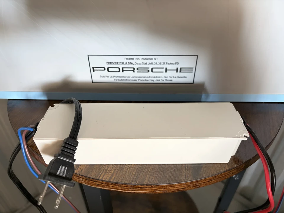 Porsche 911 - Image 14 of 16