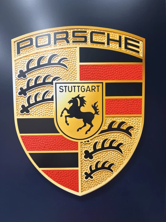Porsche 911 - Image 5 of 12
