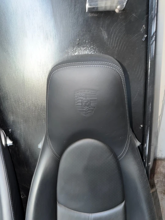 Porsche 997 Carrera - Image 12 of 31