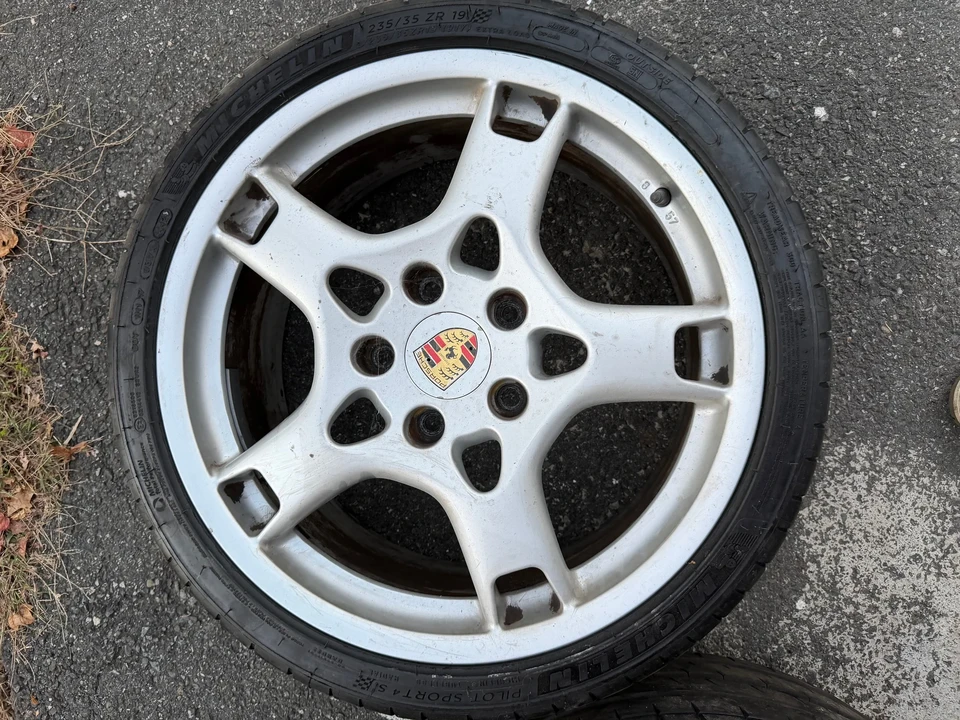 Porsche 997 Carrera - Image 5 of 31