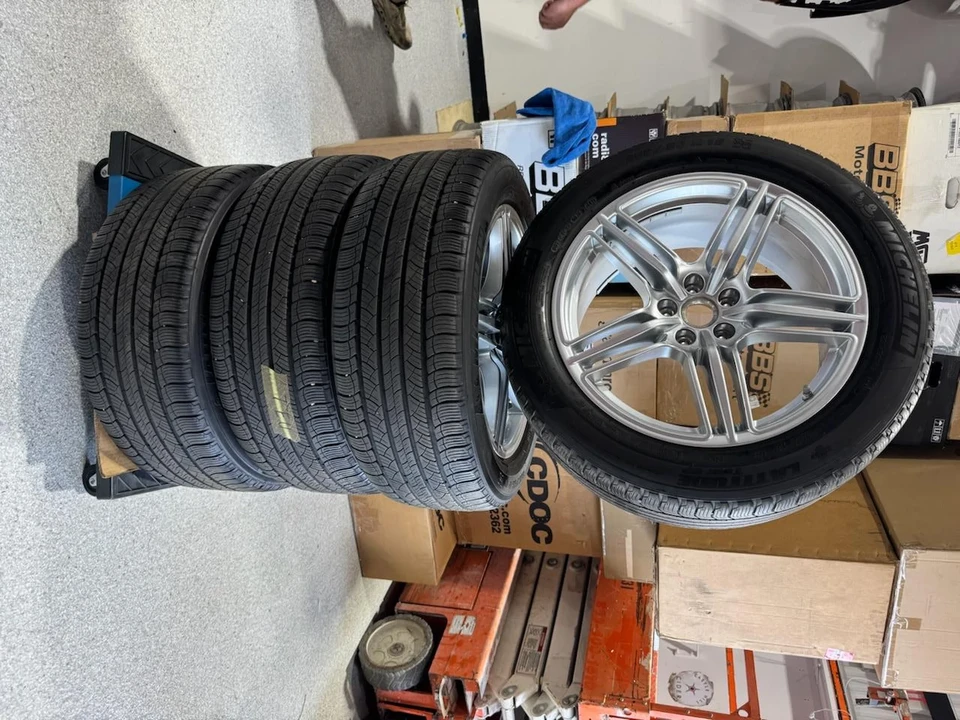 Porsche Cayenne - Image 24 of 27