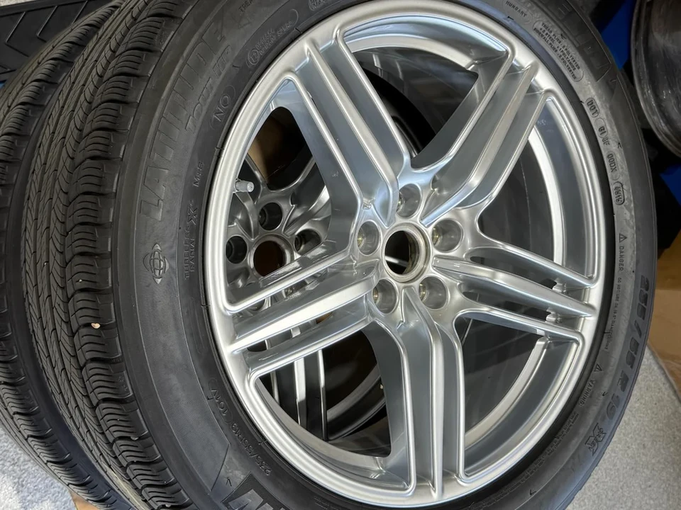 Porsche Cayenne - Image 21 of 27
