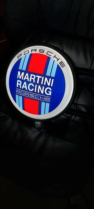 Porsche - Image 14 of 16