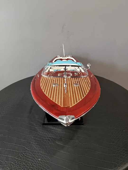 Tesla - Image 8 of 31