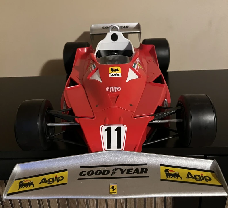 Ferrari Replica - Image 10 of 13