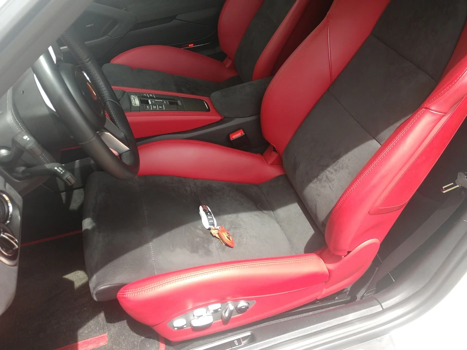 2016 Porsche 981 Boxster - Image 8 of 10
