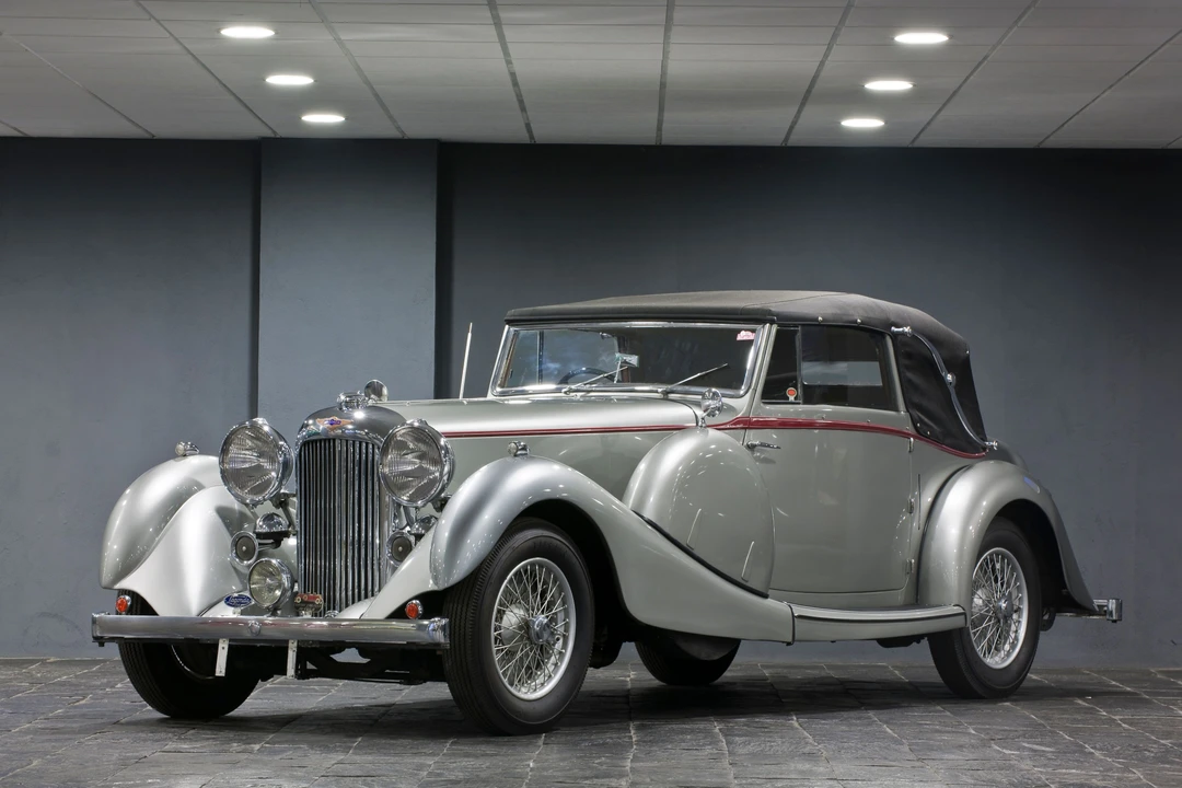 1936 Lagonda - Image 4 of 9