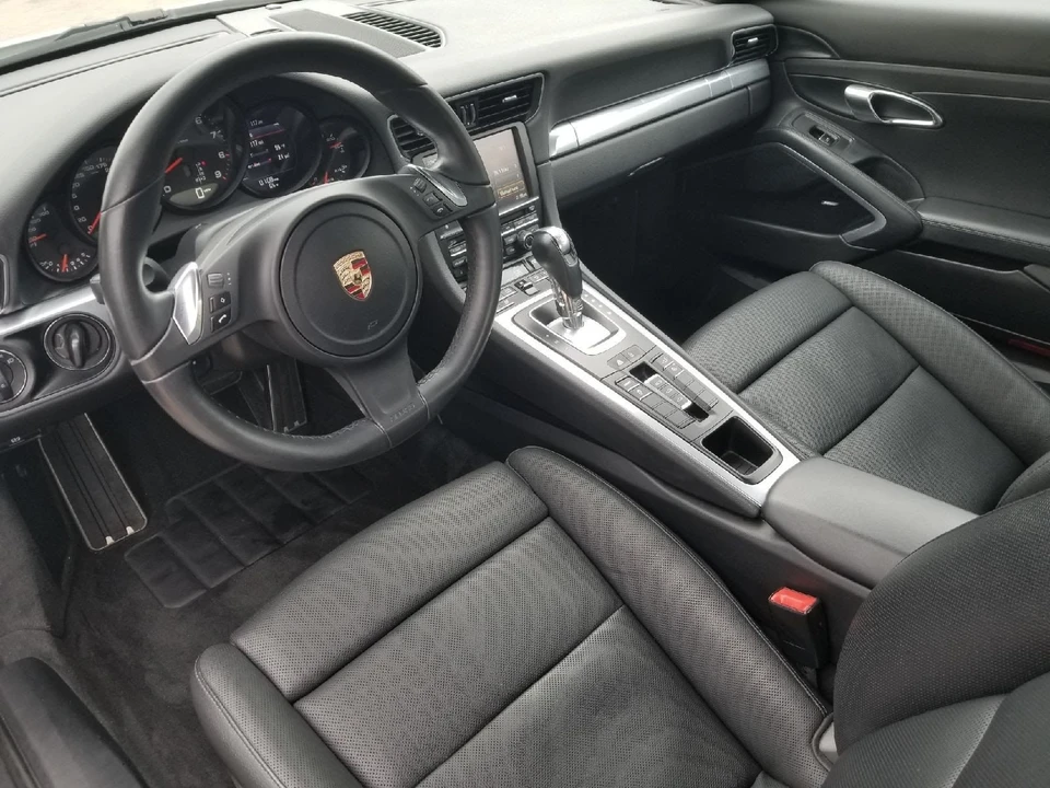 2013 Porsche 991 Carrera - Image 2 of 9
