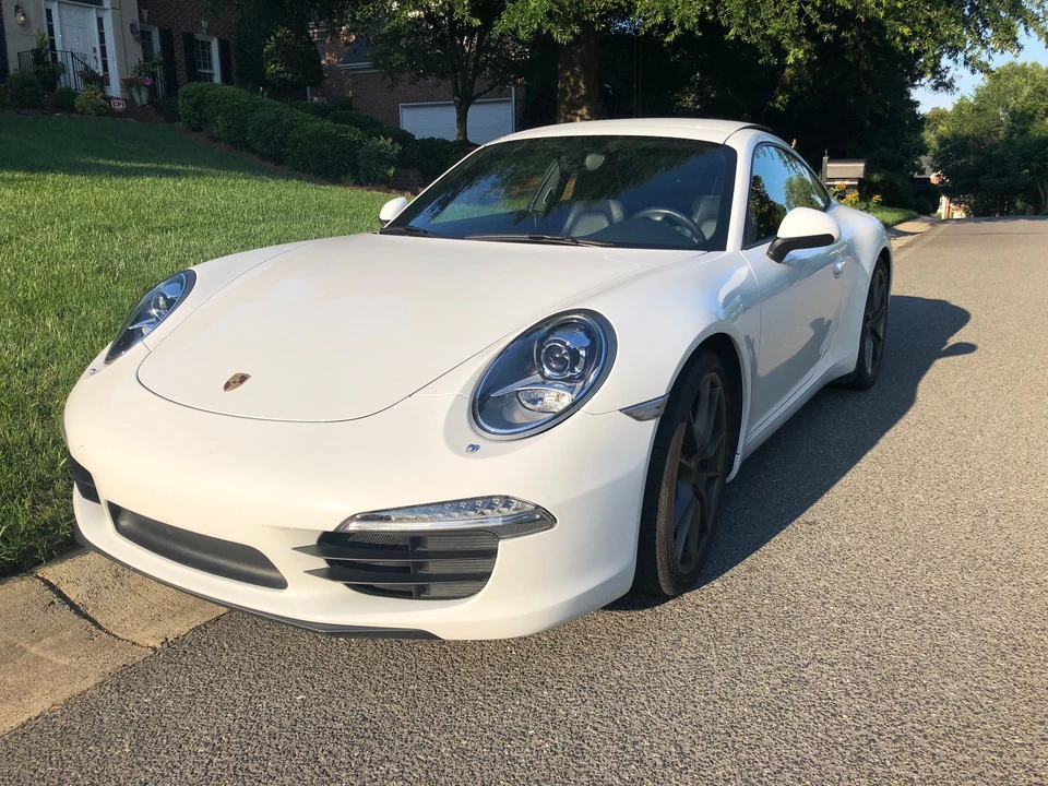2013 Porsche 991 Carrera - Image 3 of 9