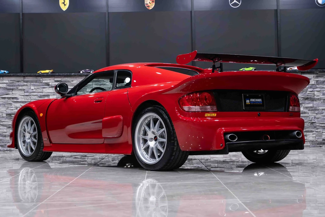 Noble M400 - Image 13 of 31