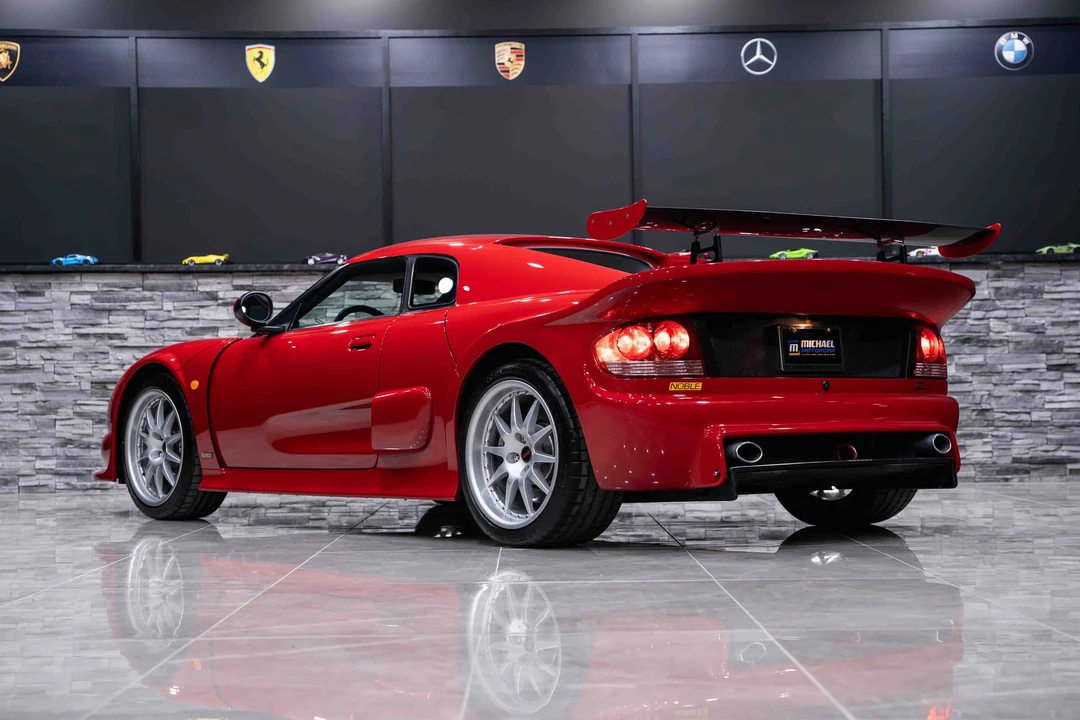 Noble M400 - Image 19 of 31