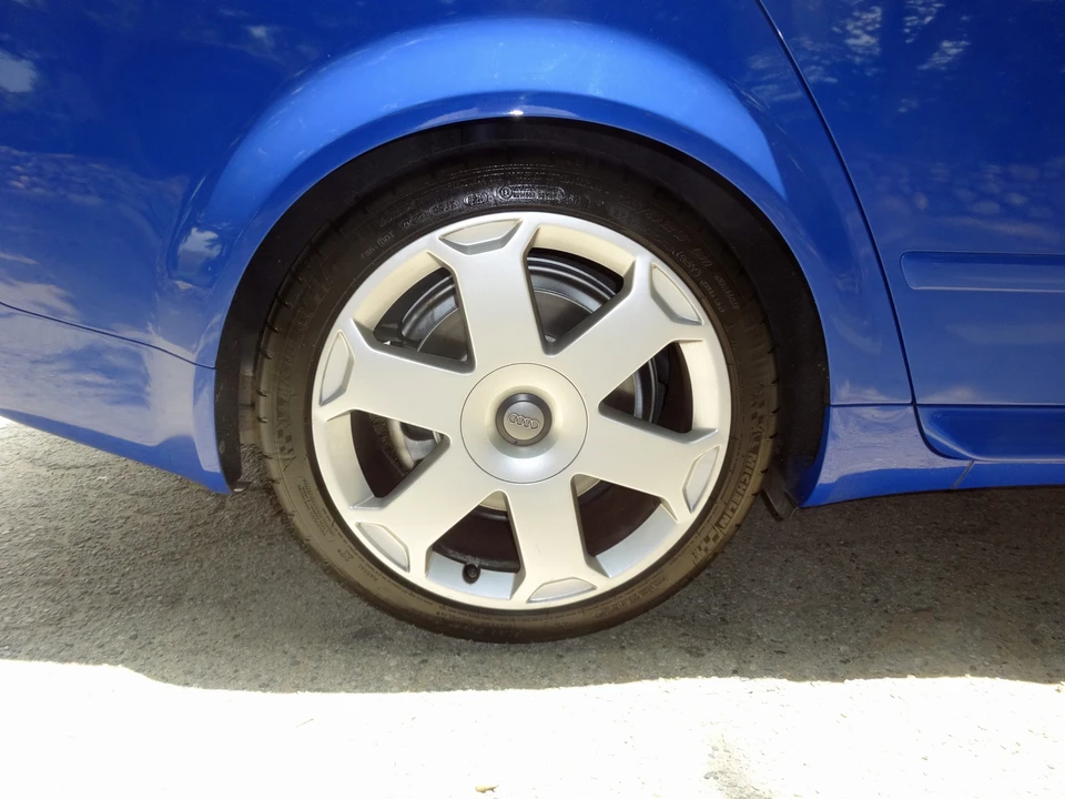 2004 Audi B6 S4 - Image 19 of 31