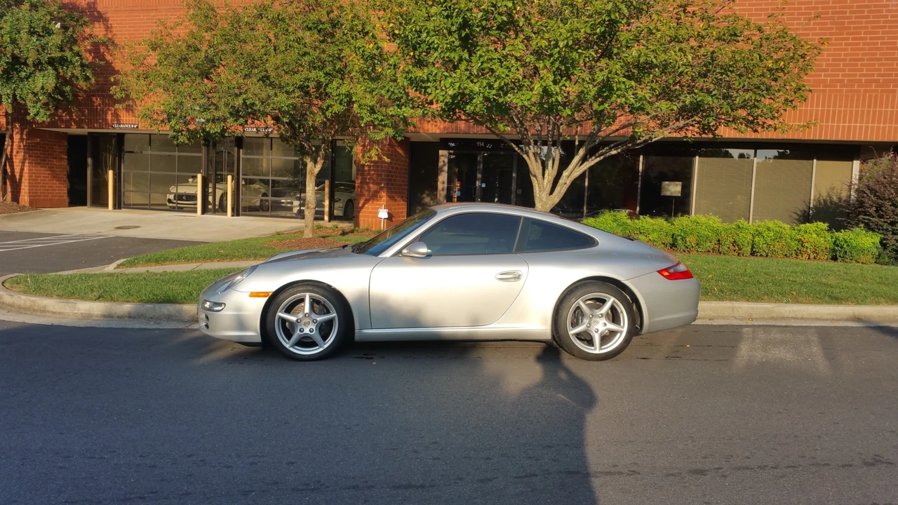 2005 Porsche 997 Carrera - Image 2 of 31