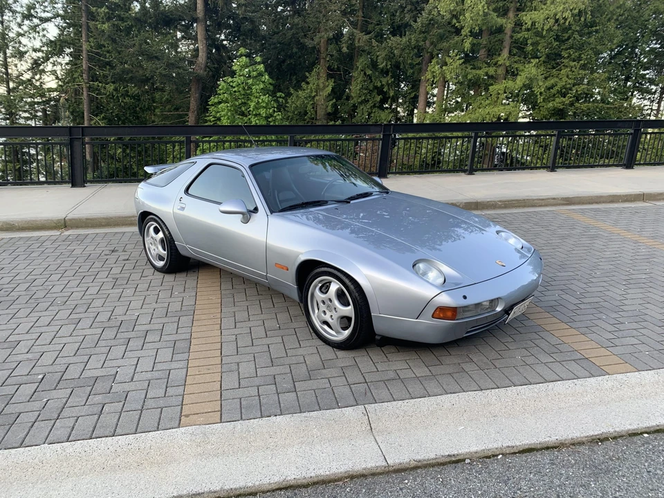 1992 Porsche 928 GTS - Image 9 of 31