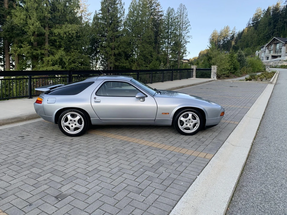 1992 Porsche 928 GTS - Image 12 of 31