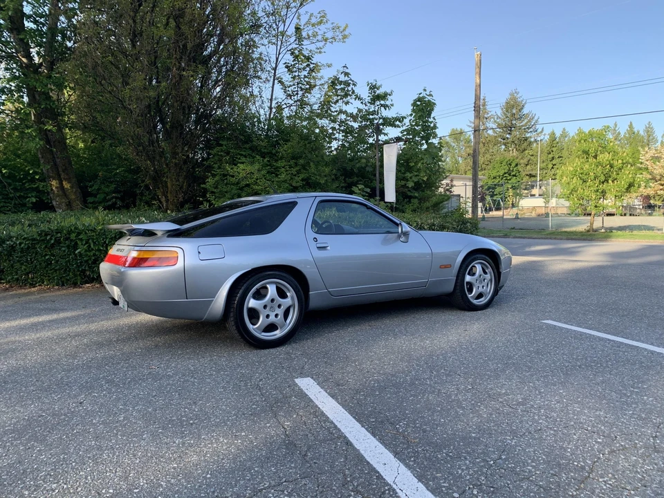 1992 Porsche 928 GTS - Image 17 of 31