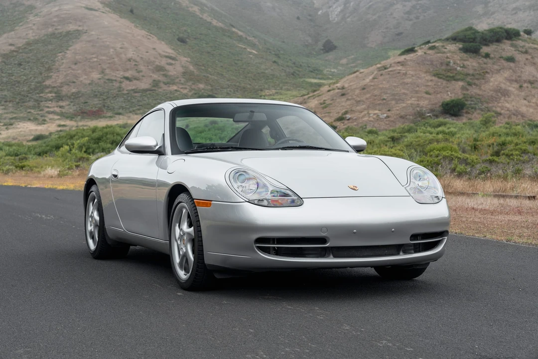 2001 Porsche 996 Carrera 4 - Image 31 of 31