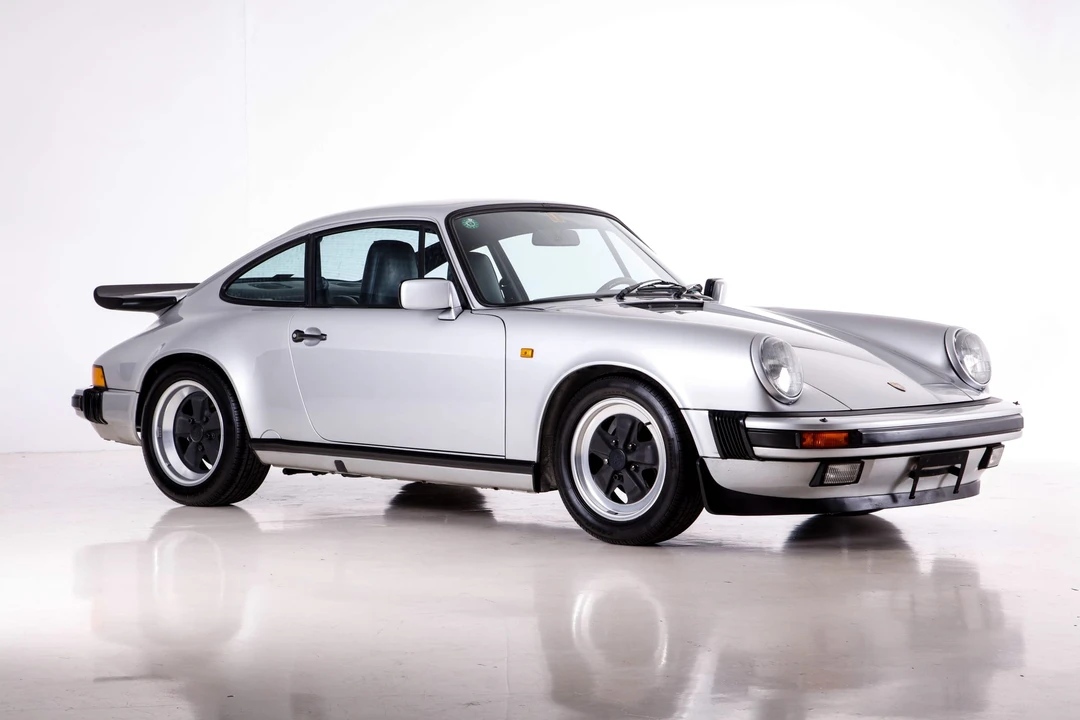 1987 Porsche 911 Carrera 3.2 - Image 4 of 31