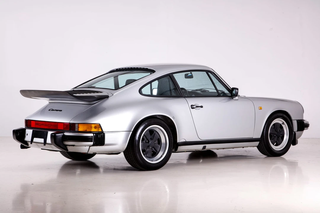 1987 Porsche 911 Carrera 3.2 - Image 17 of 31