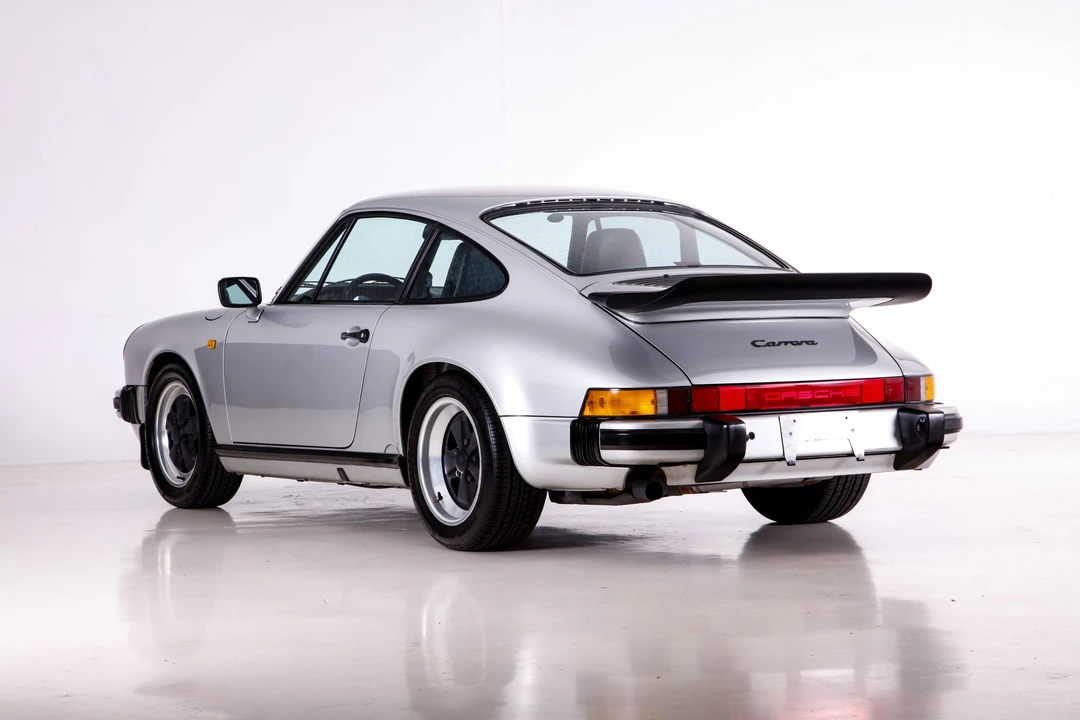 1987 Porsche 911 Carrera 3.2 - Image 13 of 31