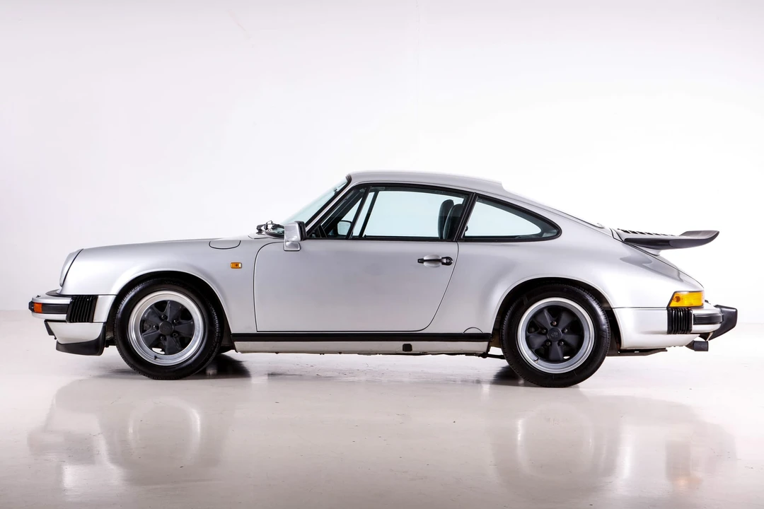 1987 Porsche 911 Carrera 3.2 - Image 11 of 31