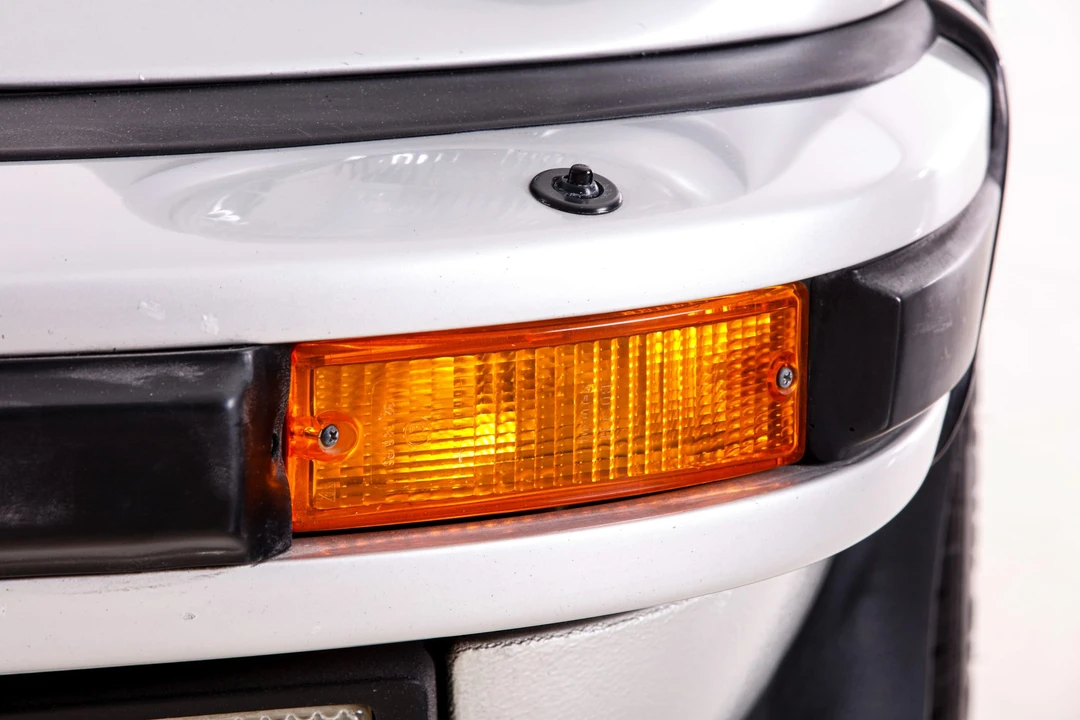 1987 Porsche 911 Carrera 3.2 - Image 26 of 31