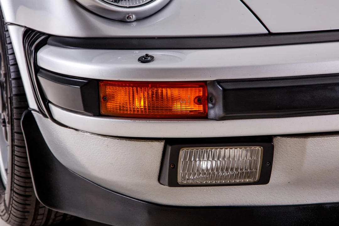1987 Porsche 911 Carrera 3.2 - Image 23 of 31