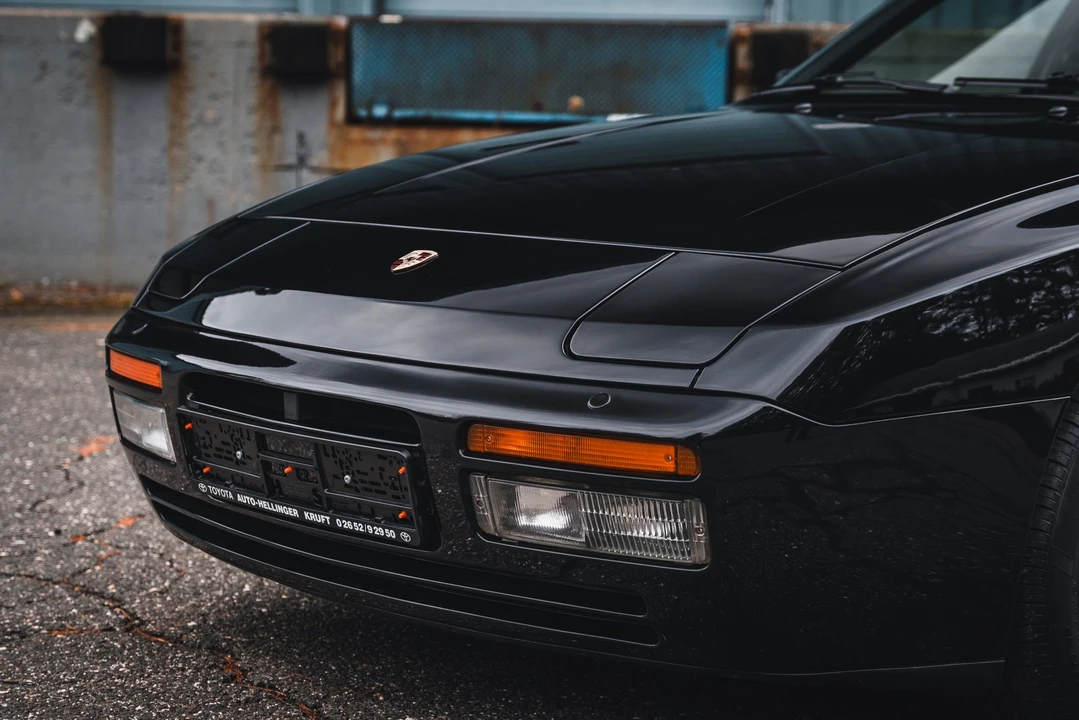 1990 Porsche 944 S2 - Image 24 of 31