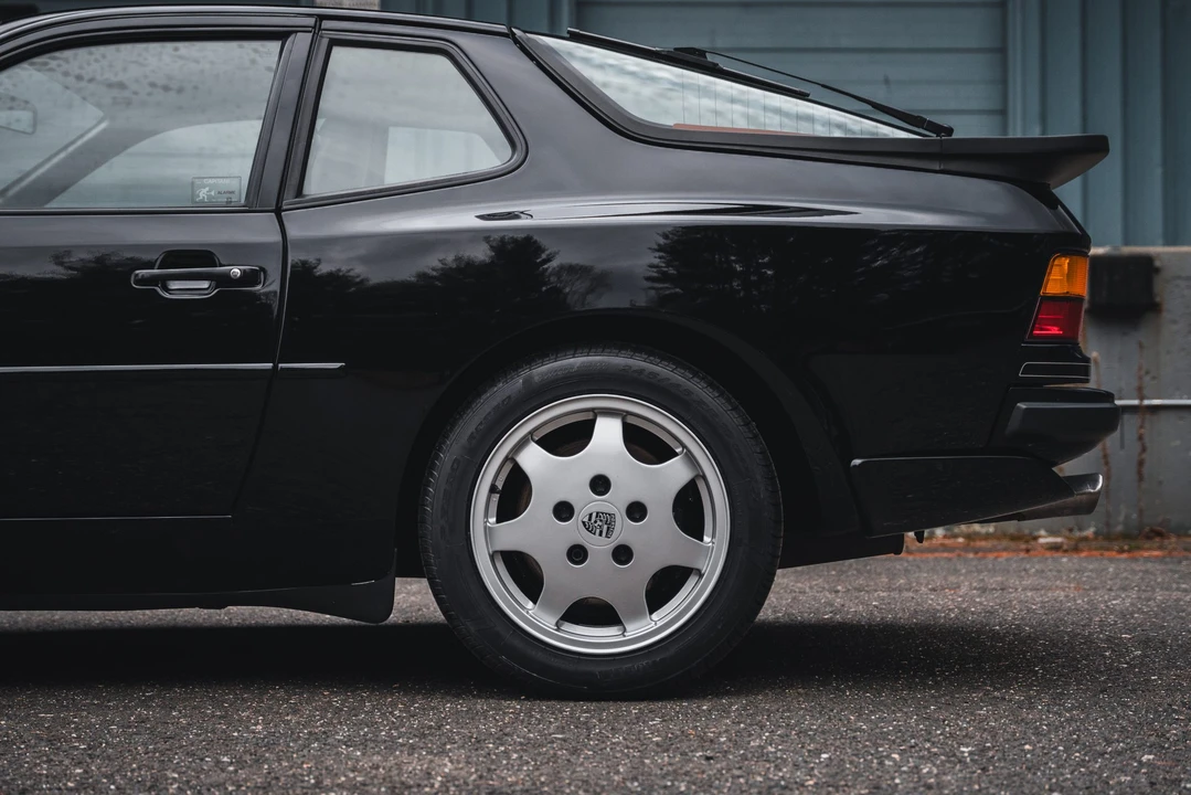 1990 Porsche 944 S2 - Image 19 of 31