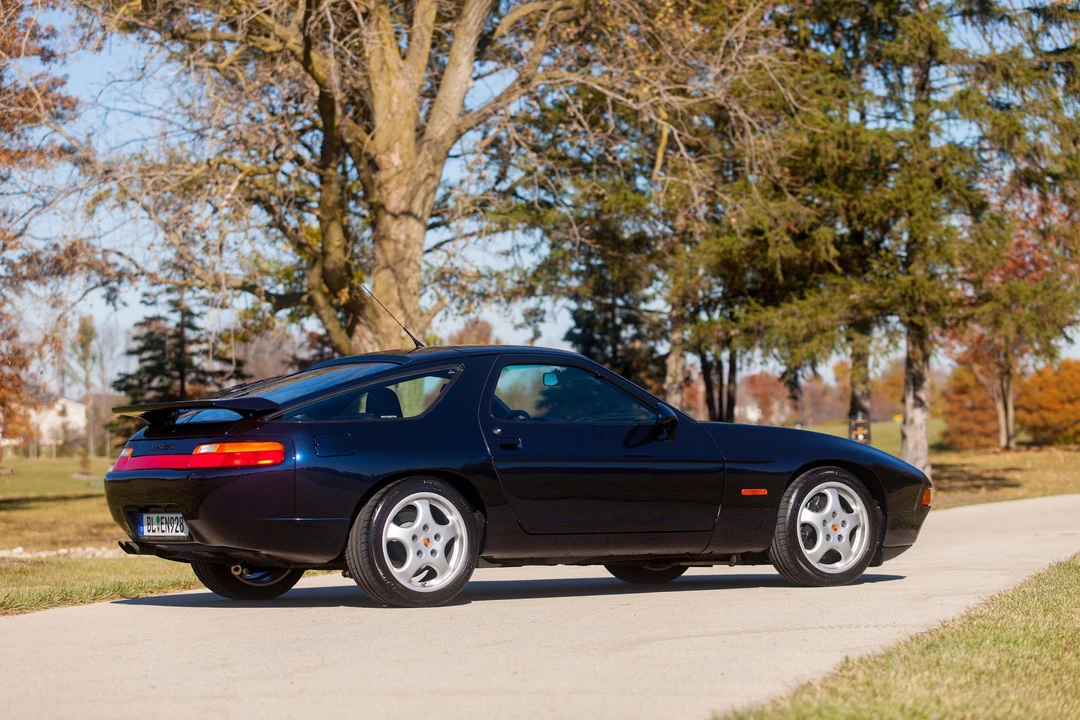 1992 Porsche 928 GTS - Image 10 of 31