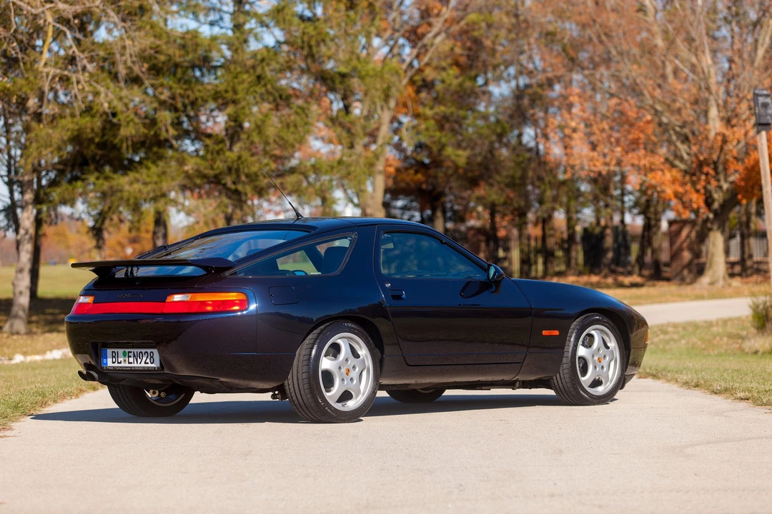 1992 Porsche 928 GTS - Image 11 of 31