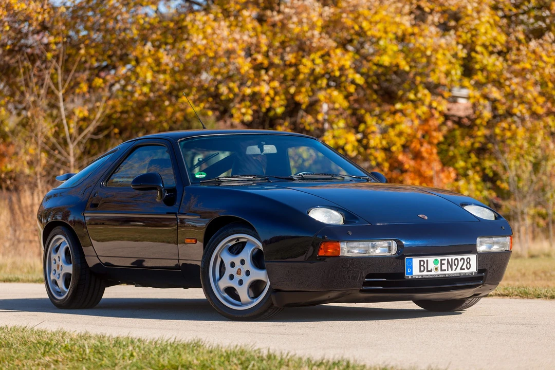 1992 Porsche 928 GTS - Image 7 of 31