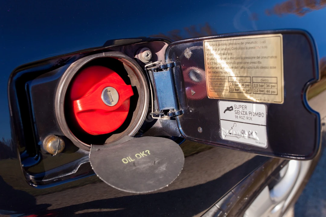 1992 Porsche 928 GTS - Image 24 of 31