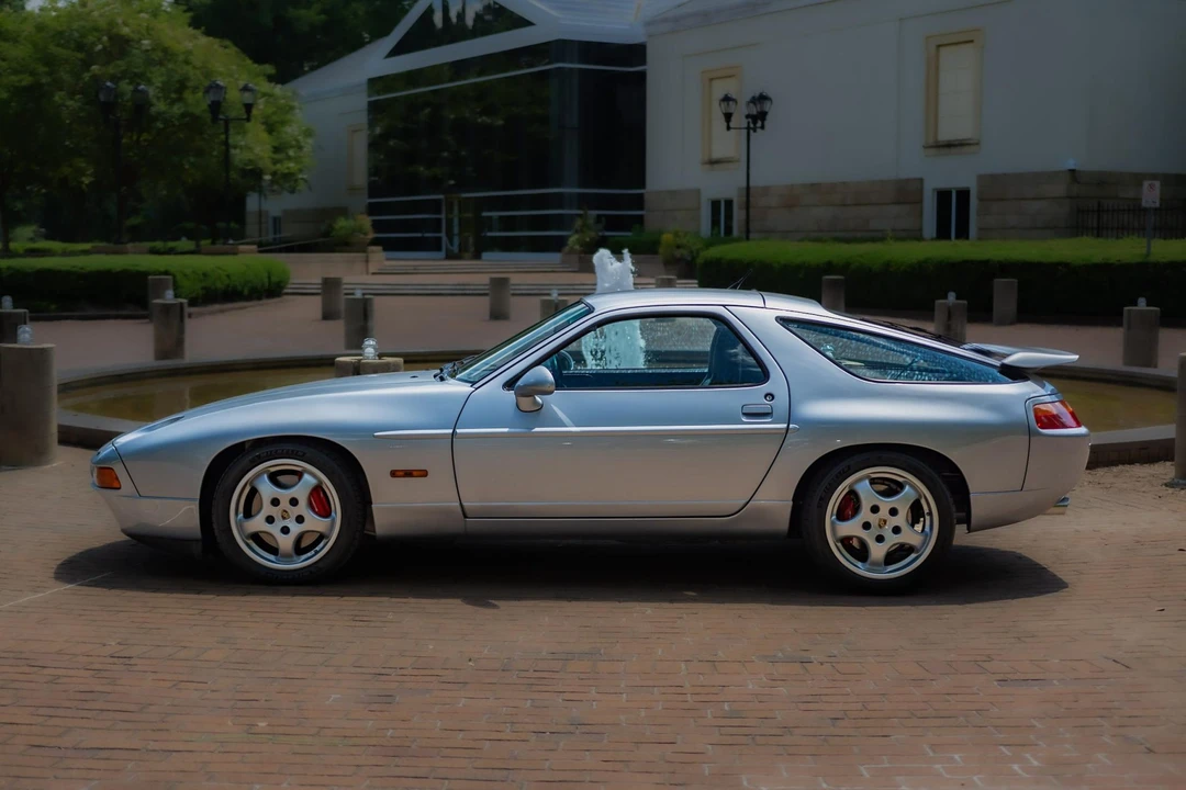 1993 Porsche 928 GTS - Image 5 of 31