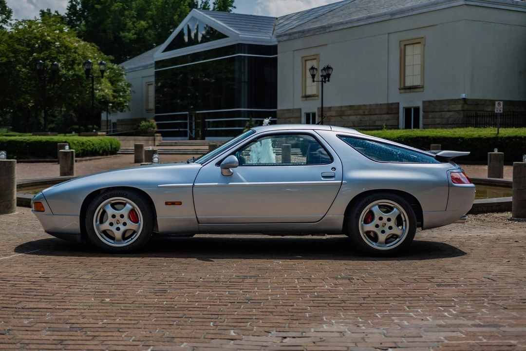 1993 Porsche 928 GTS - Image 6 of 31