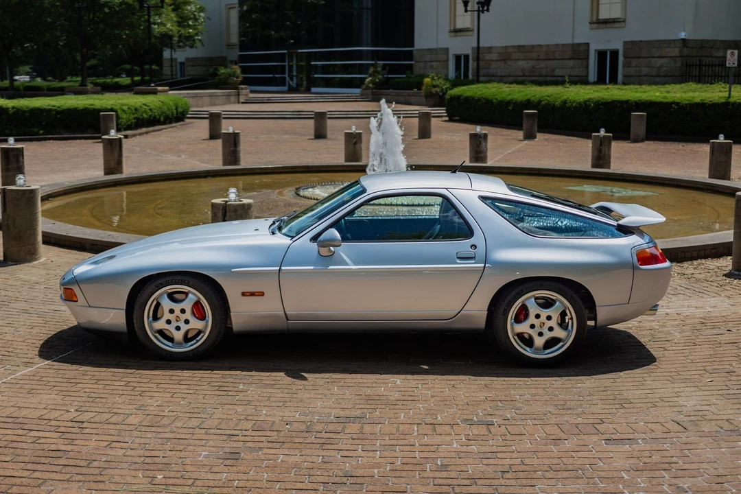 1993 Porsche 928 GTS - Image 7 of 31