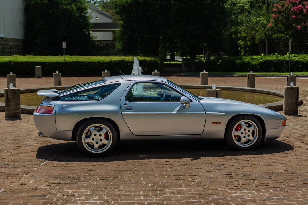 1993 Porsche 928 GTS - Image 23 of 31