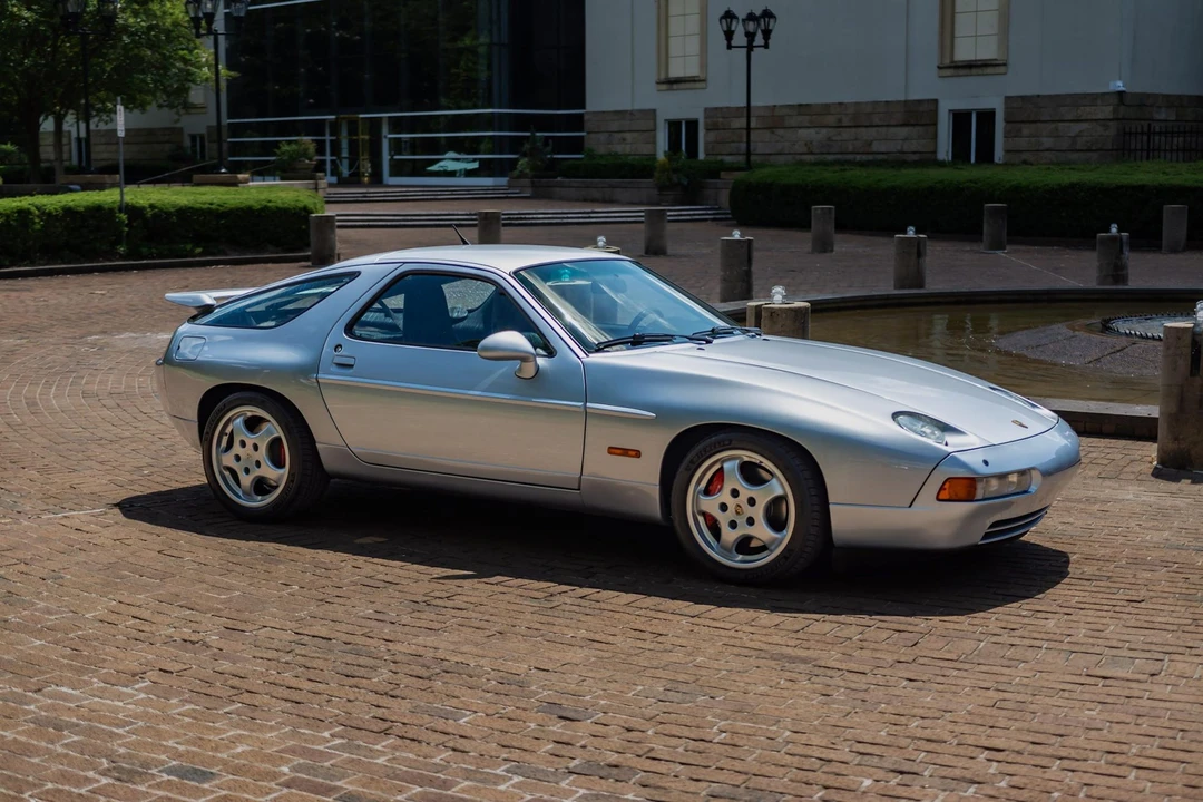 1993 Porsche 928 GTS - Image 27 of 31