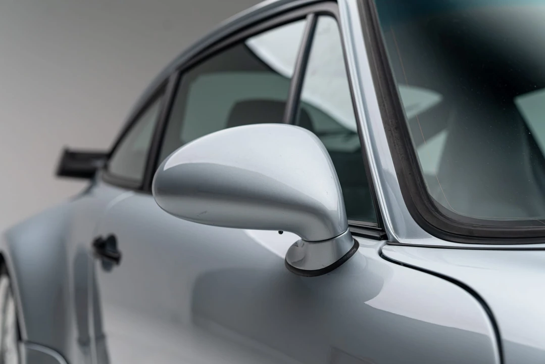 1994 Porsche 964 Turbo - Image 22 of 31
