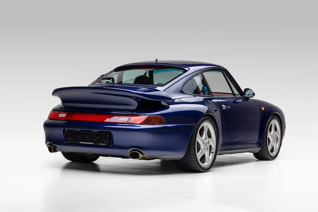 1996 Porsche 993 Carrera 4S - Image 10 of 31