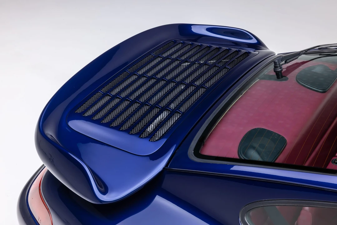 1996 Porsche 993 Carrera 4S - Image 29 of 31