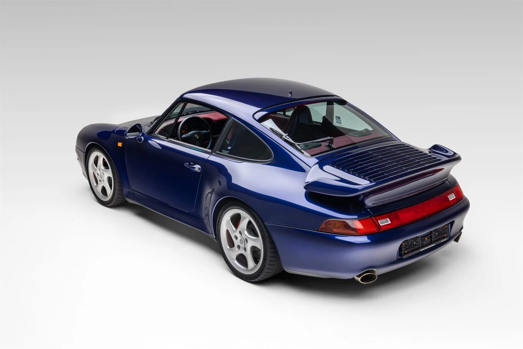 1996 Porsche 993 Carrera 4S - Image 7 of 31