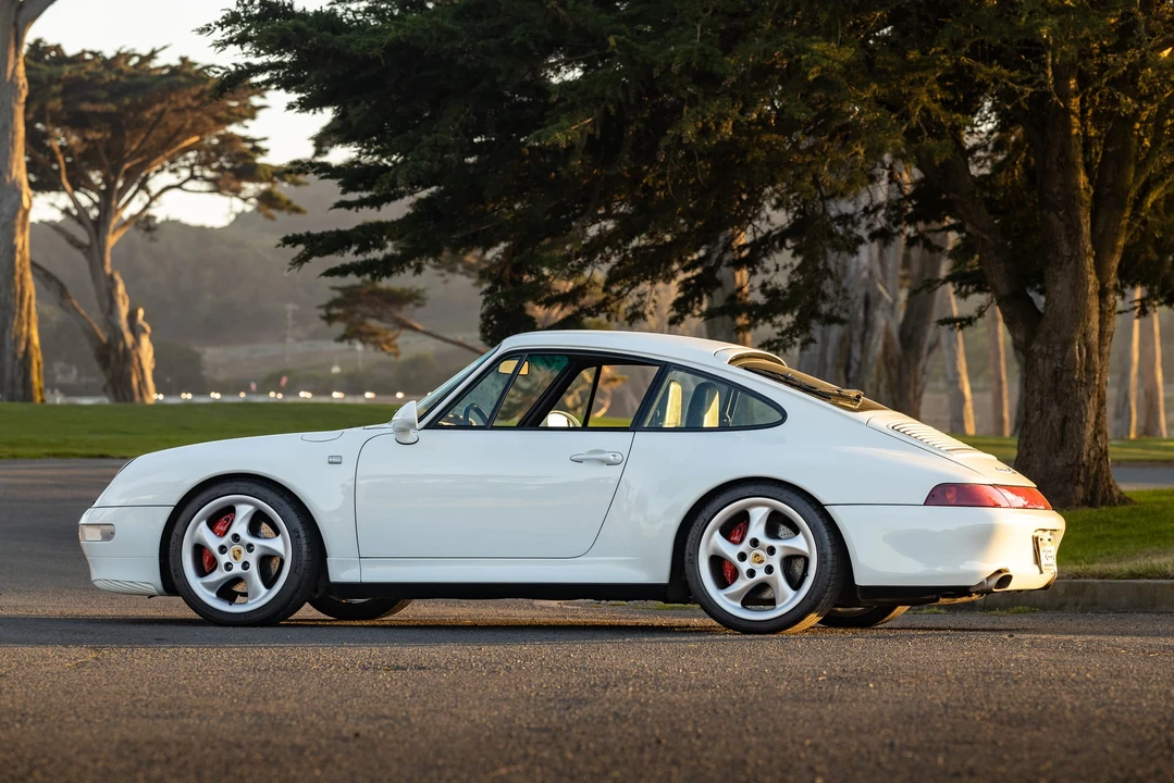 1996 Porsche 993 Carrera 4S - Image 27 of 31